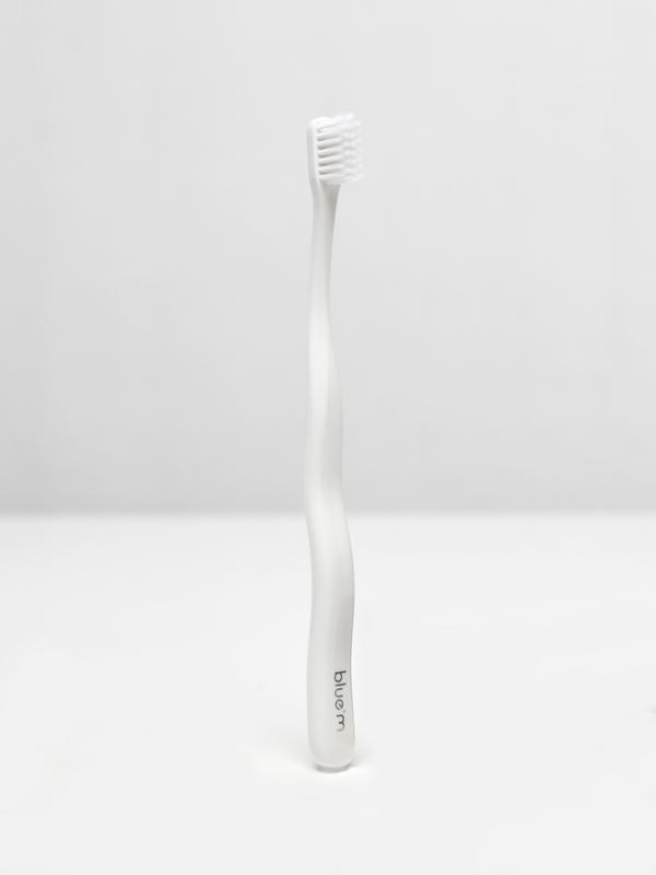 Bluem Bluem toothbrush post surgical