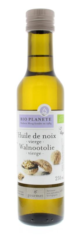 Walnootolie