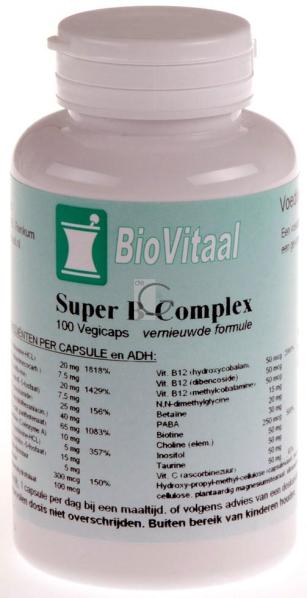Super b-complex